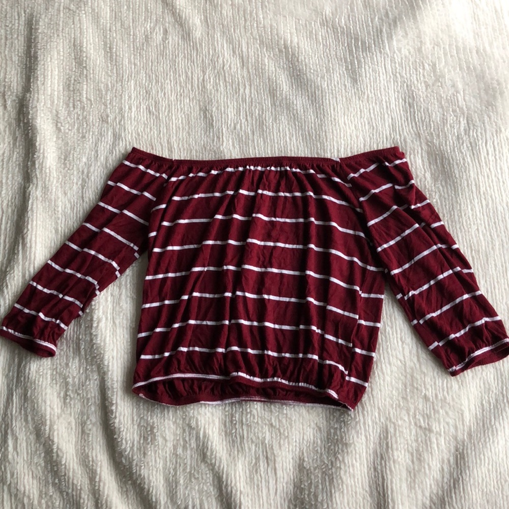 RED AND WHITE STRIPED TOP